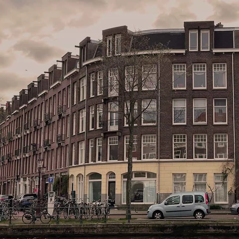 Window cleaner at work in Amsterdam West